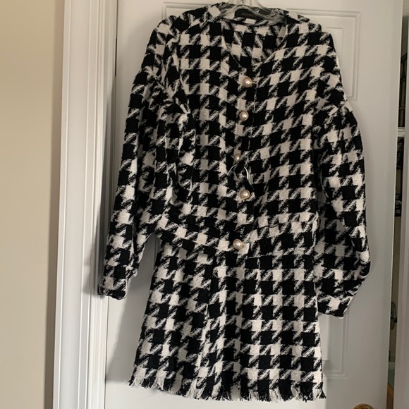 storets Other - Tweed skirt and jacket.